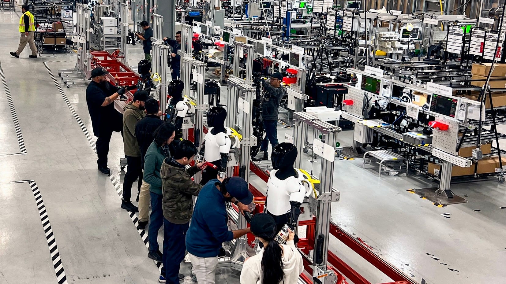 Tesla’s future robot legions: First they learn to drive, then to walk