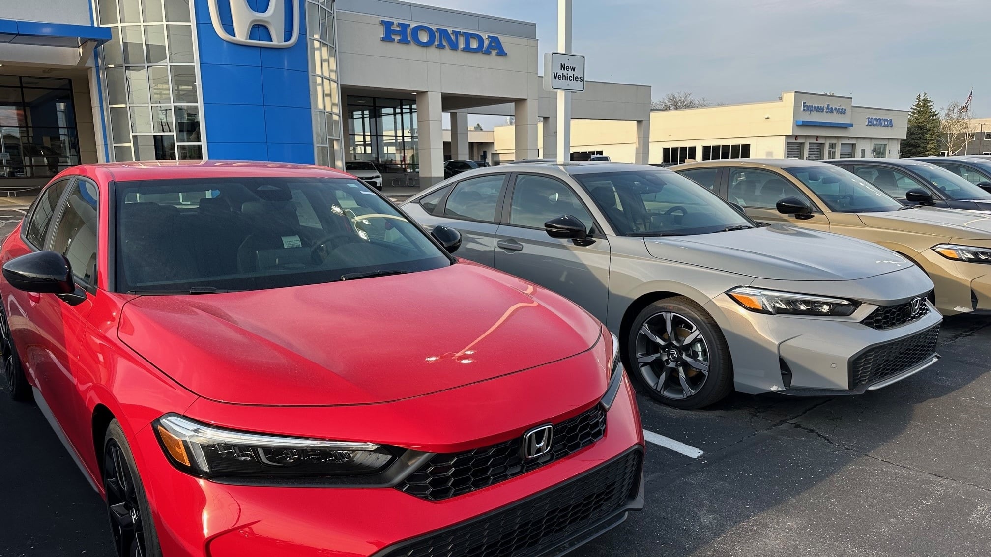 Daily 5 report for May 21: U.S. dealers more concerned about tariffs in Q2, Cox survey says