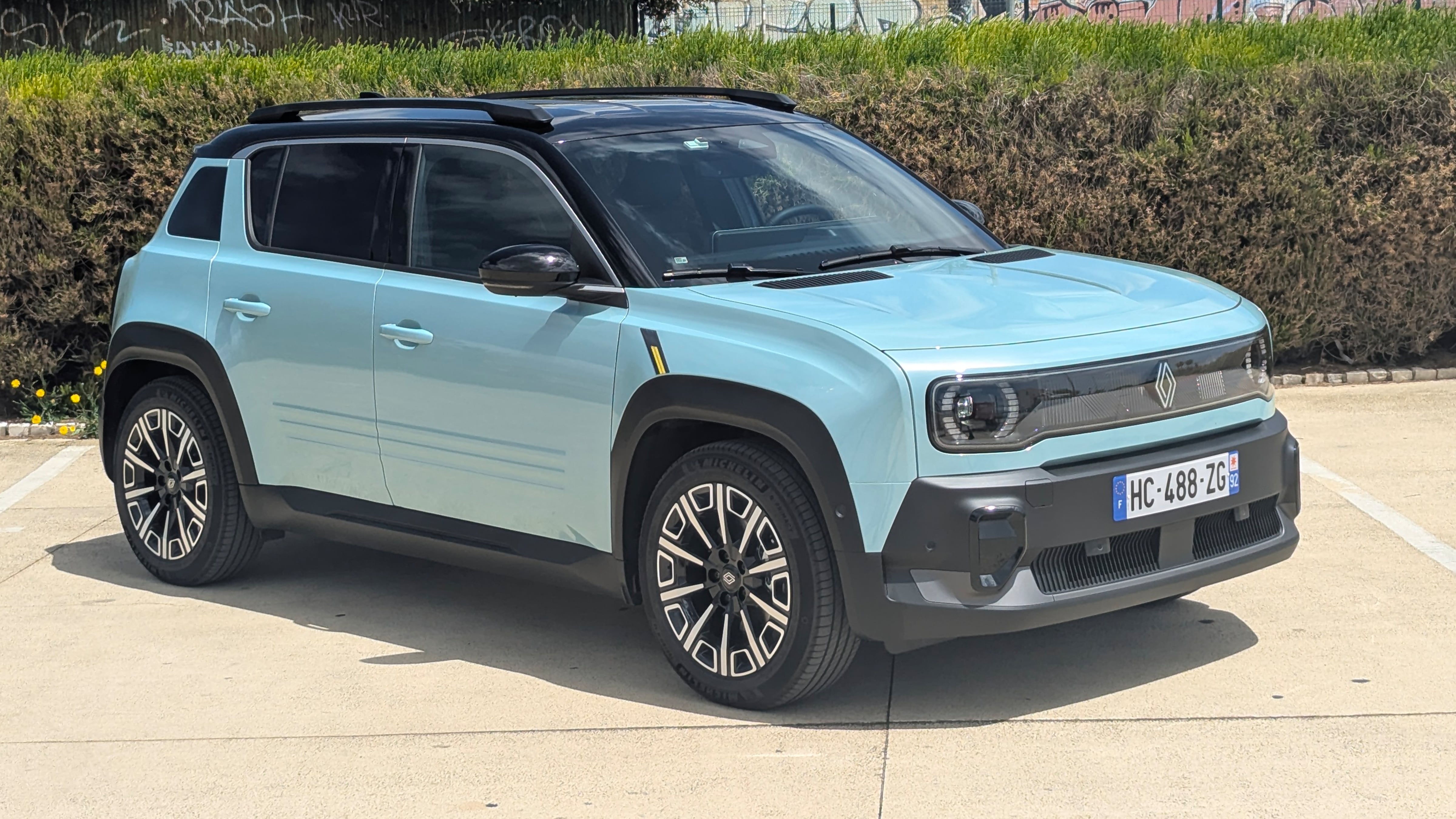 Front side view of the Renault 4 during testing in Portugal in 2025